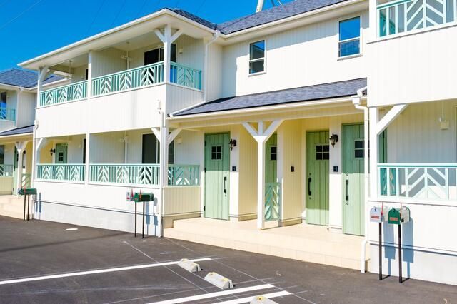 エデン・アザールの外観画像