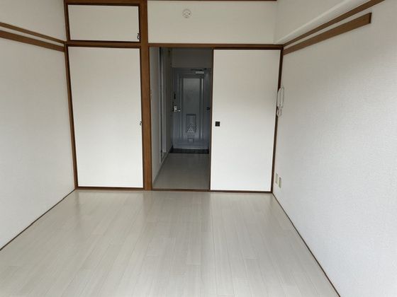 ベッドルーム
