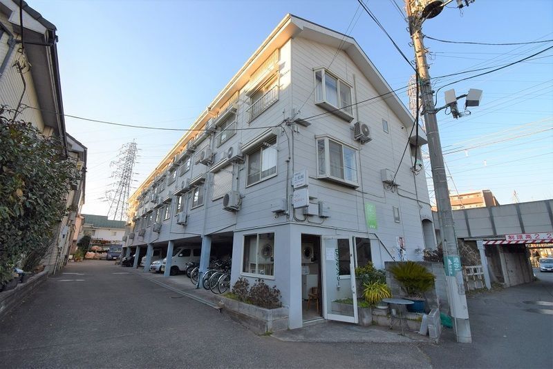 パインハイムの外観画像