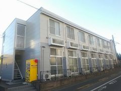 レオパレス狭山ヶ丘の外観画像