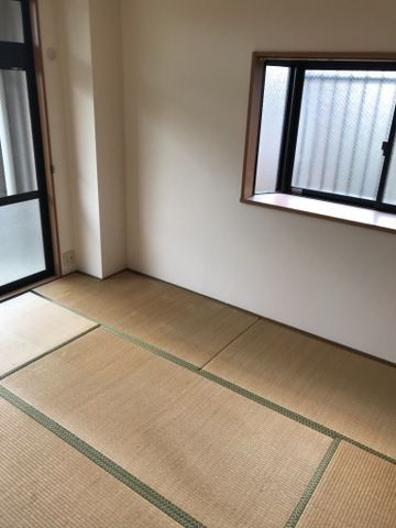 ベッドルーム