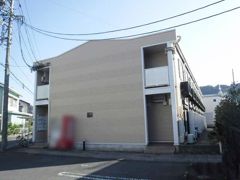 レオパレスLOUVREの外観画像