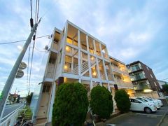 レオパレス船橋南本町の外観画像