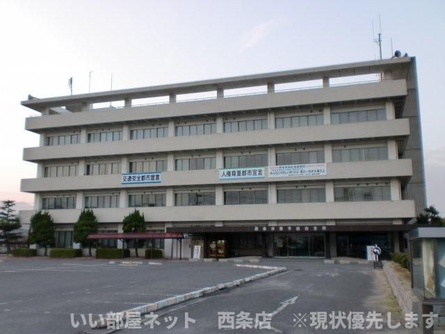 近くに施設あり