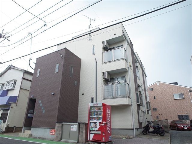 POLARIS吉塚の外観画像