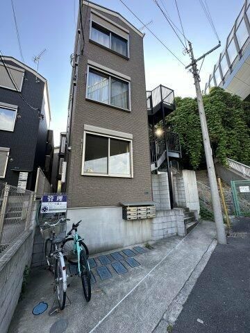 ブリーゼ磯子の外観画像
