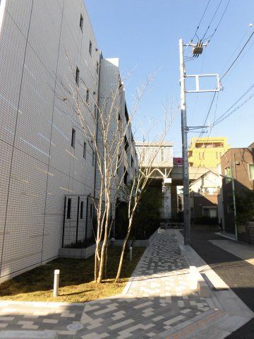 近くに施設あり