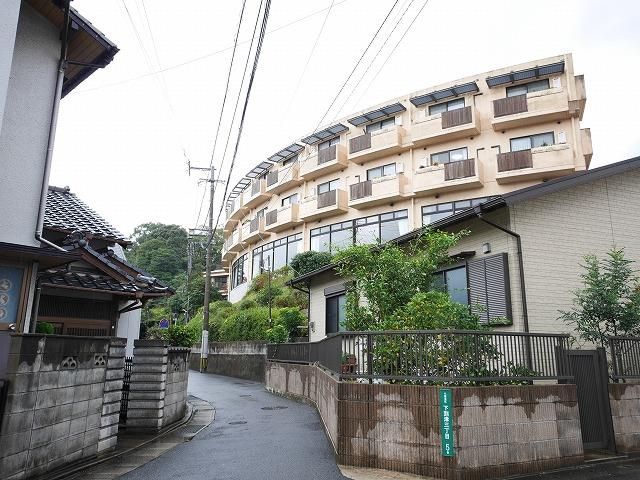 医療法人聖亮会　聖ヨハネ病院(458m)