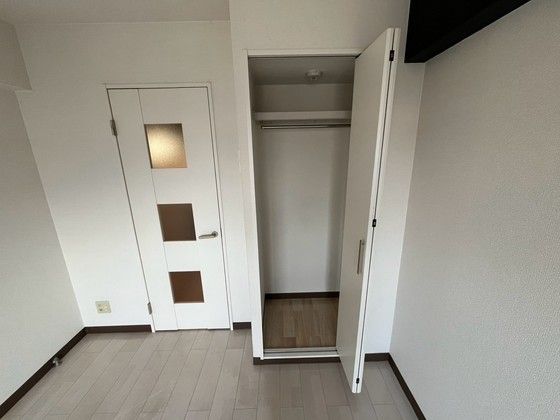 ベッドルーム