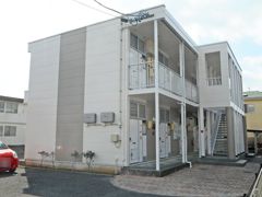 レオパレスEast Fieldの外観画像