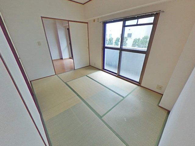 ベッドルーム