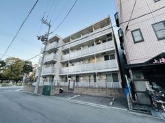 レオパレストウメイの外観画像