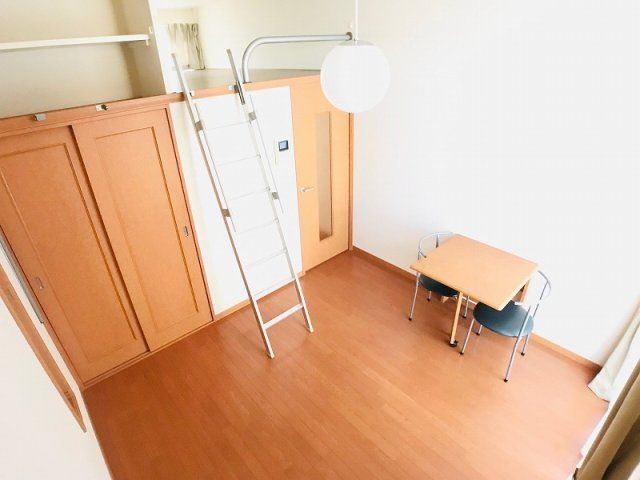 ベッドルーム