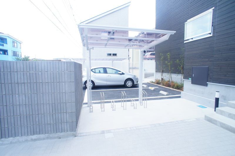 近くに施設あり