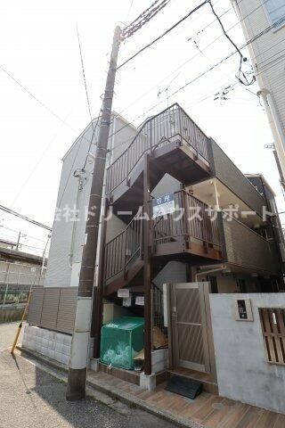 ベイルーム六浦A棟の外観画像