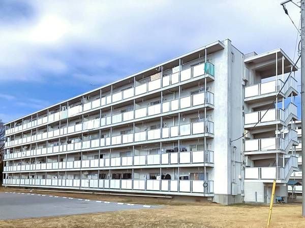 ビレッジハウス阿久和6号棟の外観画像