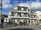 コスモクイーン津倉の外観