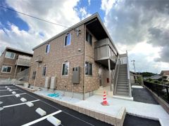 Spring Stone（スプリングストーン） B棟の外観画像