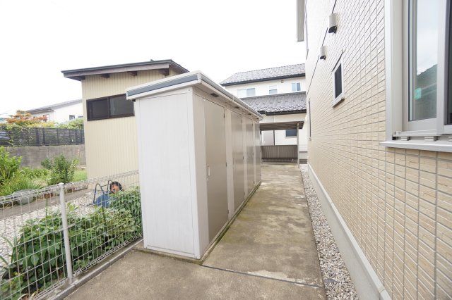 その他