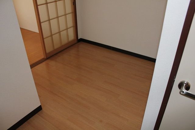 ベッドルーム