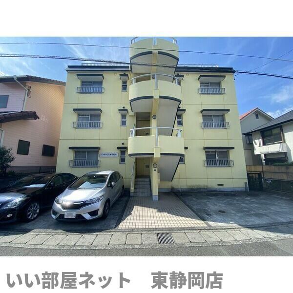 レジデンスANDOの外観画像