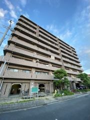 アンドユーイワキ・東大阪の外観画像