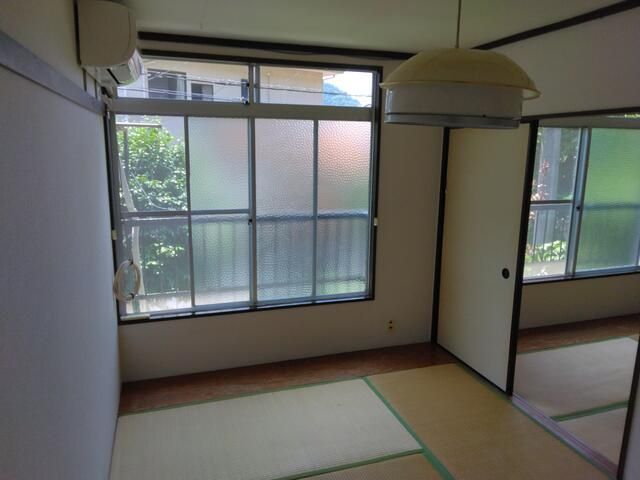 ベッドルーム