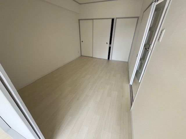 ベッドルーム