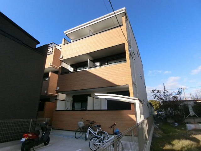 IRIS COURT岡山の外観画像