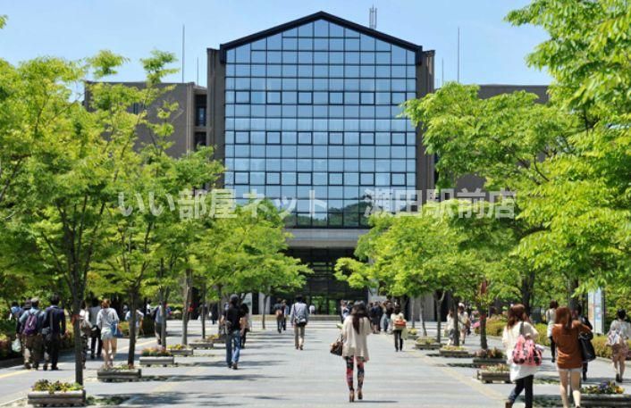 近くに施設あり