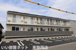 アレッサ B棟の外観