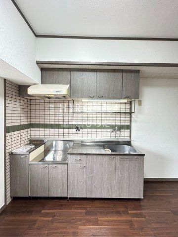 ココカラファイン 城野店(430m)