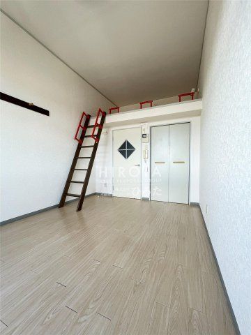 エフコープ生活協同組合/折尾店 (252m)