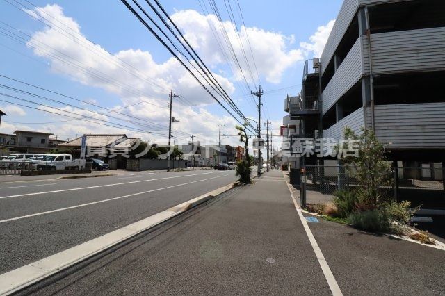 近くに施設あり