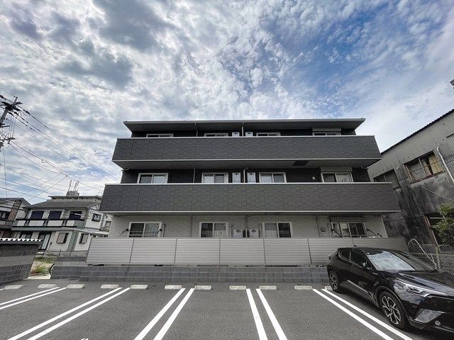 コート・ボヌール A棟の外観画像