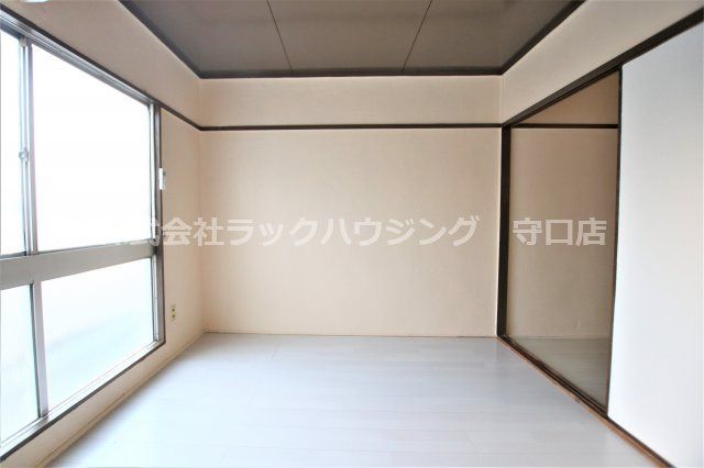 洋室