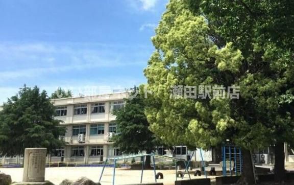 大津市立膳所小学校まで912m