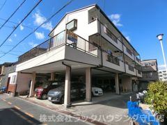 吉田マンションの外観画像
