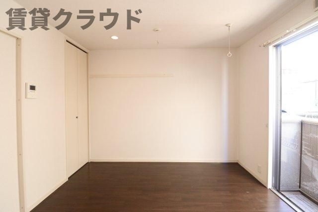ベッドルーム