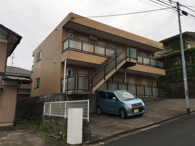クレセール中山の外観画像
