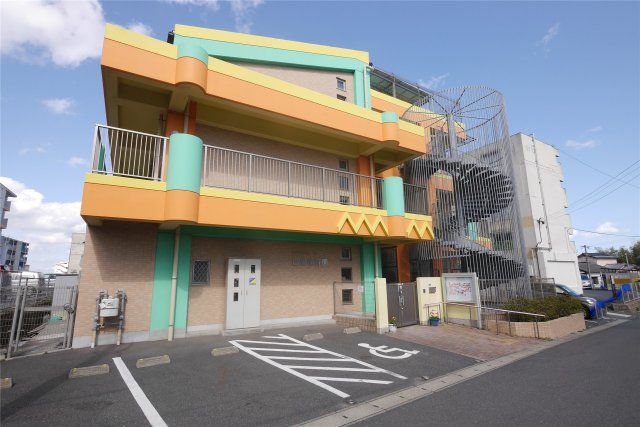 白鳩保育園(430m)