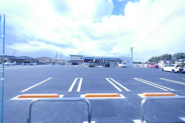 TSUTAYA中間店 (2410m)