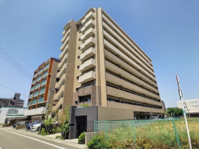 アルファライフ吉塚駅東2の外観画像