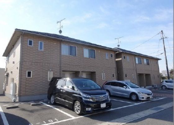 ファミーユ・ビボ Eの外観画像