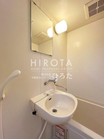 ゲオ/北九州/本城店 (720m)
