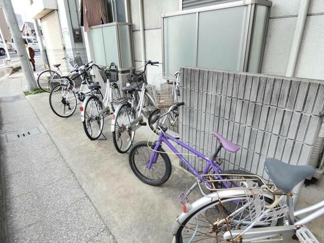 その他
