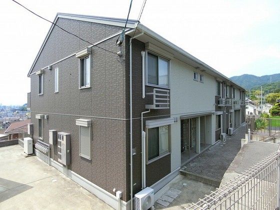 メゾンルナの外観画像
