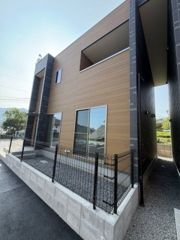 Grand Essor Village A棟の外観画像
