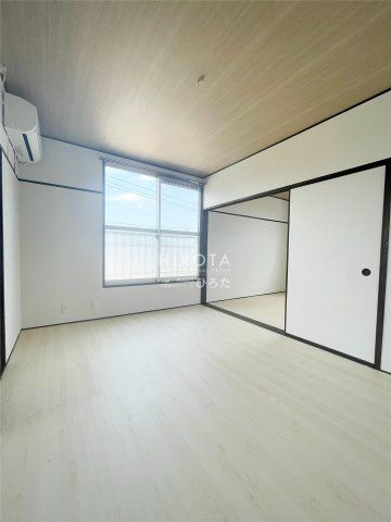 ローソン／八幡下上津役一丁目店 (700m)