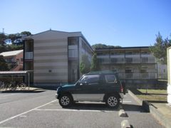 レオパレス春日の外観画像